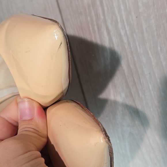 Diane Von Furstenberg Women The Pointed toe Heels shoes sz 6.5M - Picture 4 of 12